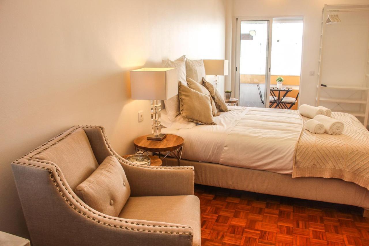 Luxury Flat In Faro Apartment Bagian luar foto