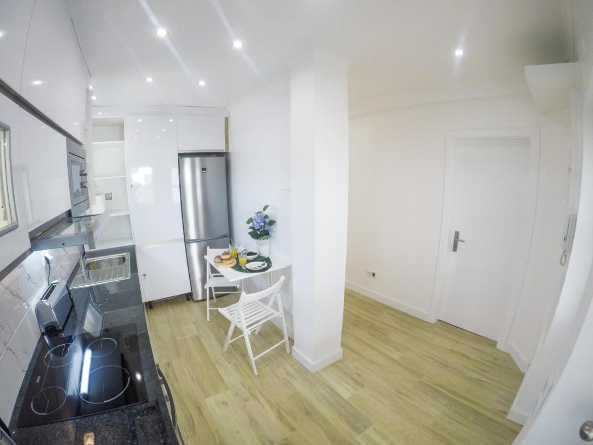 Luxury Flat In Faro Apartment Bagian luar foto